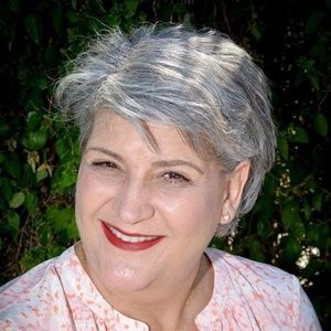 Meet your Posher, Lana